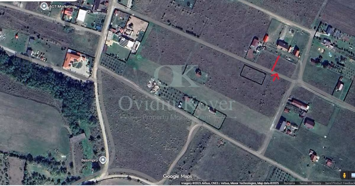 Teren agricol intravilan de 681 mp, în Sâncraiu