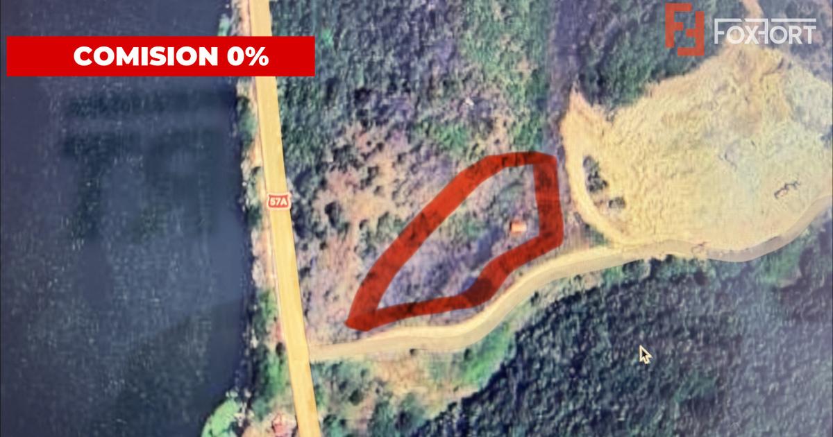 Teren agricol extravilan de 7100 mp, în Socol