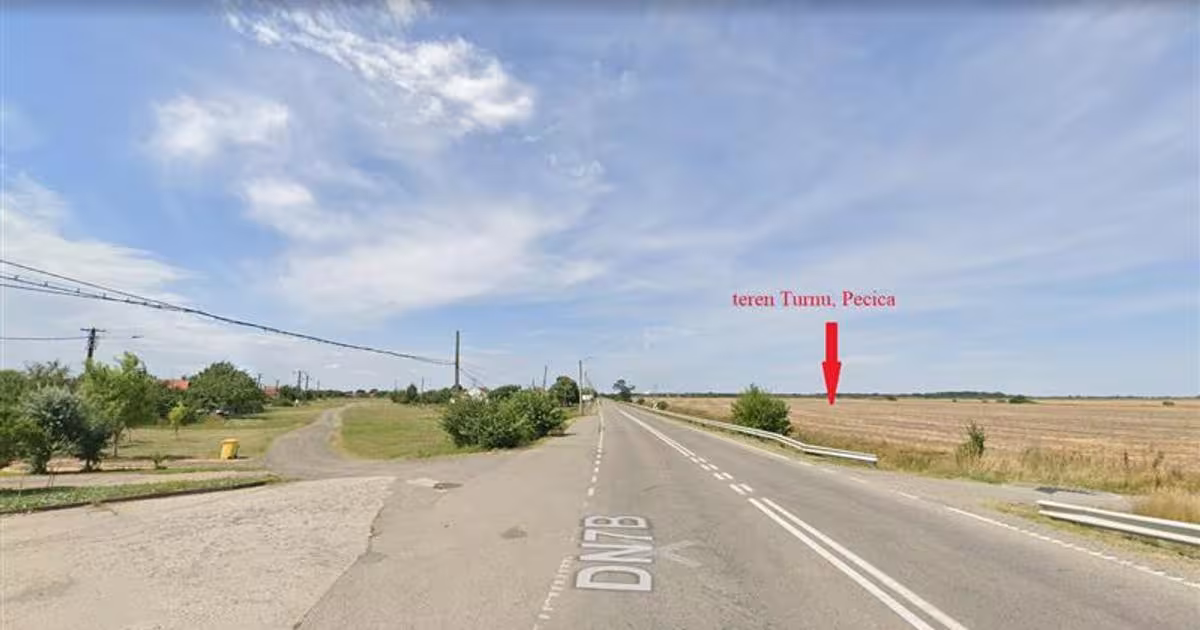Teren agricol extravilan de 12200 mp, în Turnu