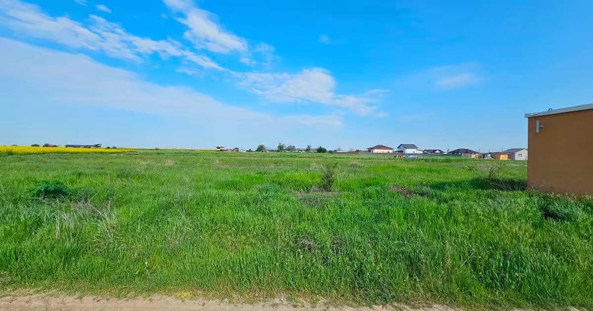 Teren Construcții extravilan de 490 mp, în Adunații-Copăceni