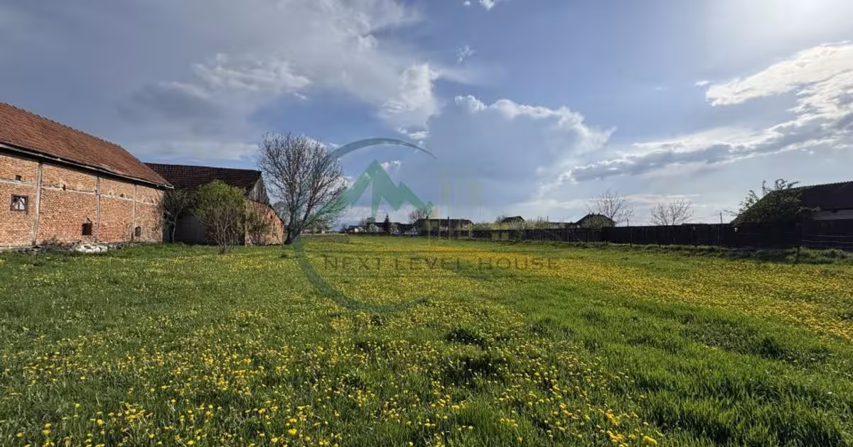 Teren Construcții intravilan de 9414 mp, în Băcel