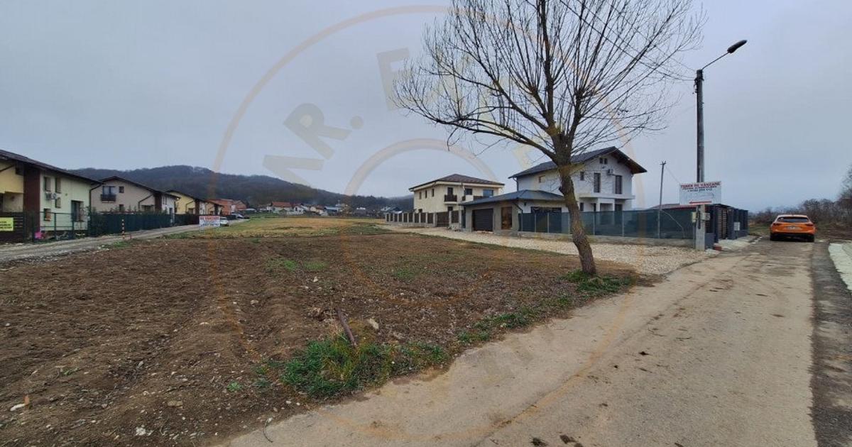 Teren Construcții intravilan de 500 mp, în Bascov