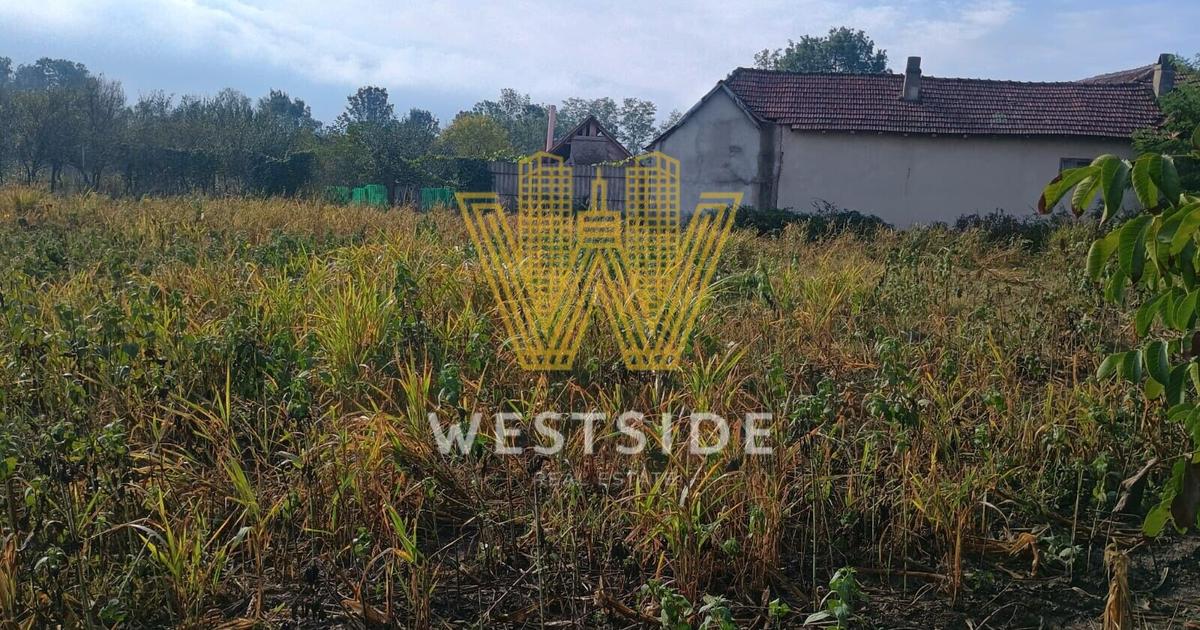 Teren Construcții intravilan de 5612 mp, în Berzovia