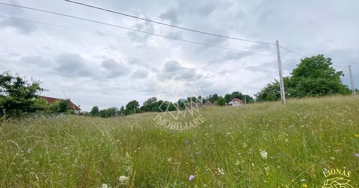 Teren Construcții intravilan de 3093 mp, în Bistrița Bârgăului