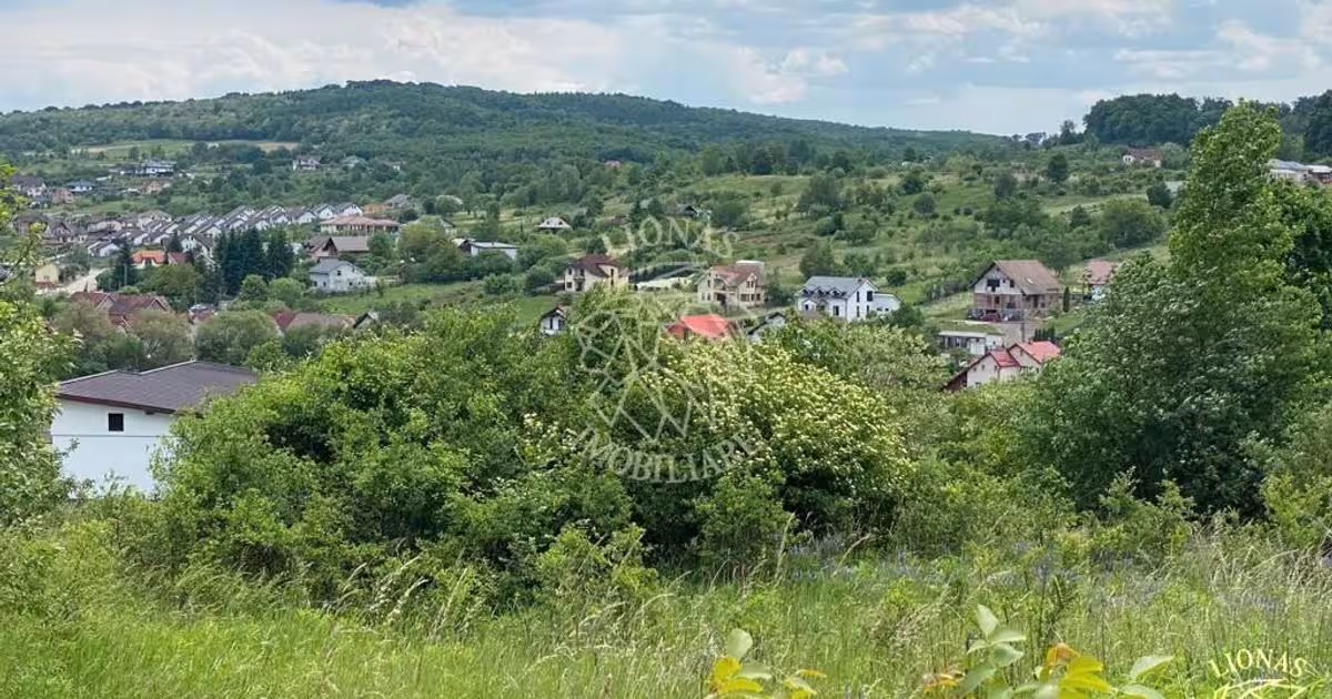 Teren Construcții intravilan de 2800 mp, în zona Exterior Est, Bistrița