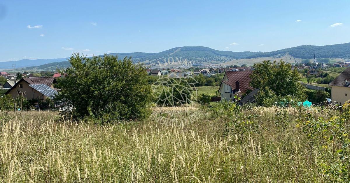 Teren Construcții intravilan de 1300 mp, în zona Nord, Bistrița