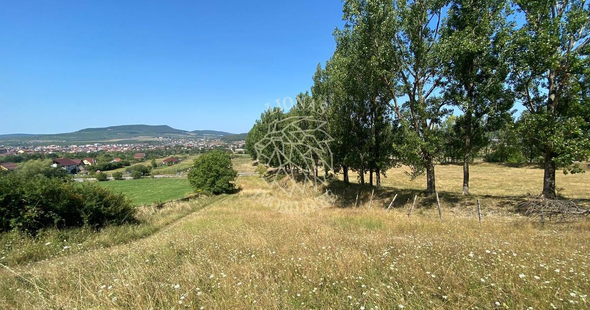 Teren Construcții intravilan de 2600 mp, în zona Nord, Bistrița