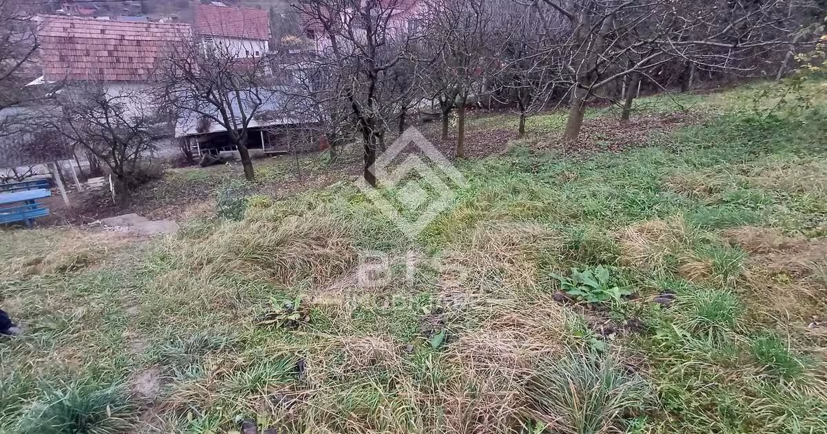 Teren Construcții intravilan de 1300 mp, în zona Periferie, Bistrița