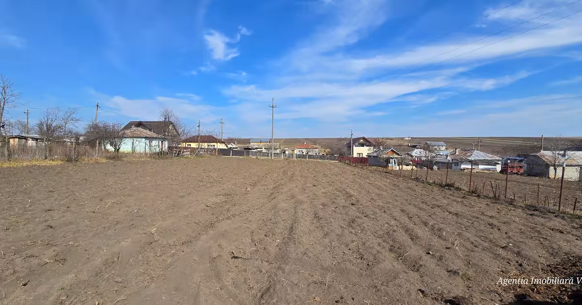 Teren Construcții intravilan de 1423 mp, în zona Central, Botoșani