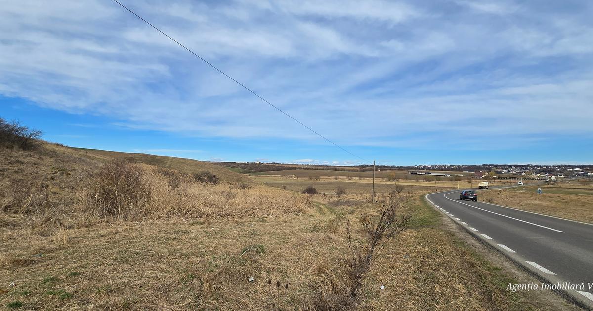 Teren Construcții extravilan de 3600 mp, în zona Periferie, Botoșani