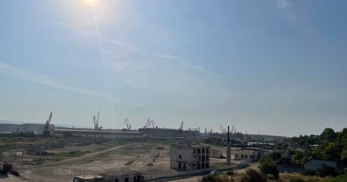 Teren Construcții intravilan de 63000 mp, în zona Călărași, Brăila