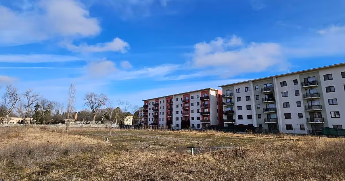 Teren Construcții intravilan de 1400 mp, în zona Tractorul, Brașov
