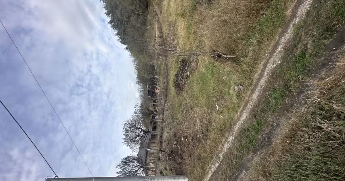 Teren Construcții intravilan de 1547 mp, în Budești