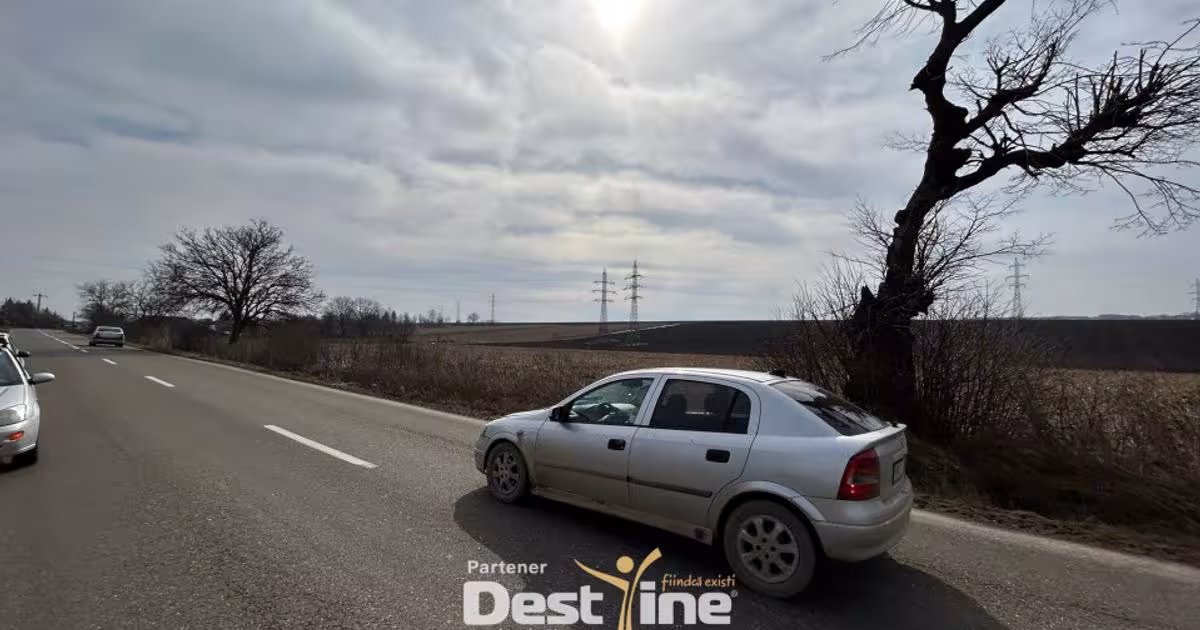Teren Construcții intravilan de 1300 mp, în Căciulești
