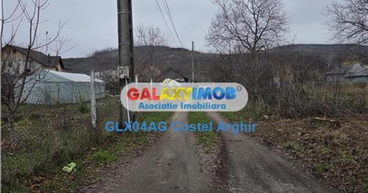 Teren Construcții intravilan de 1000 mp, în Călinești