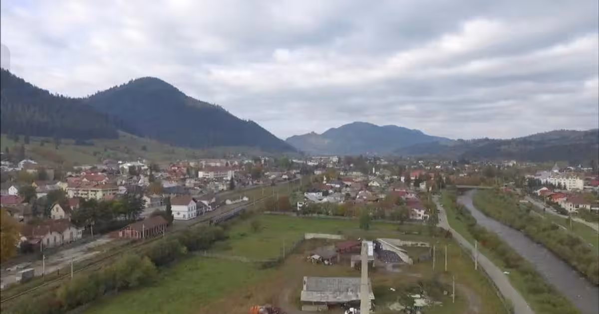 Teren Construcții intravilan de 9711 mp, în zona Central, Câmpulung Moldovenesc