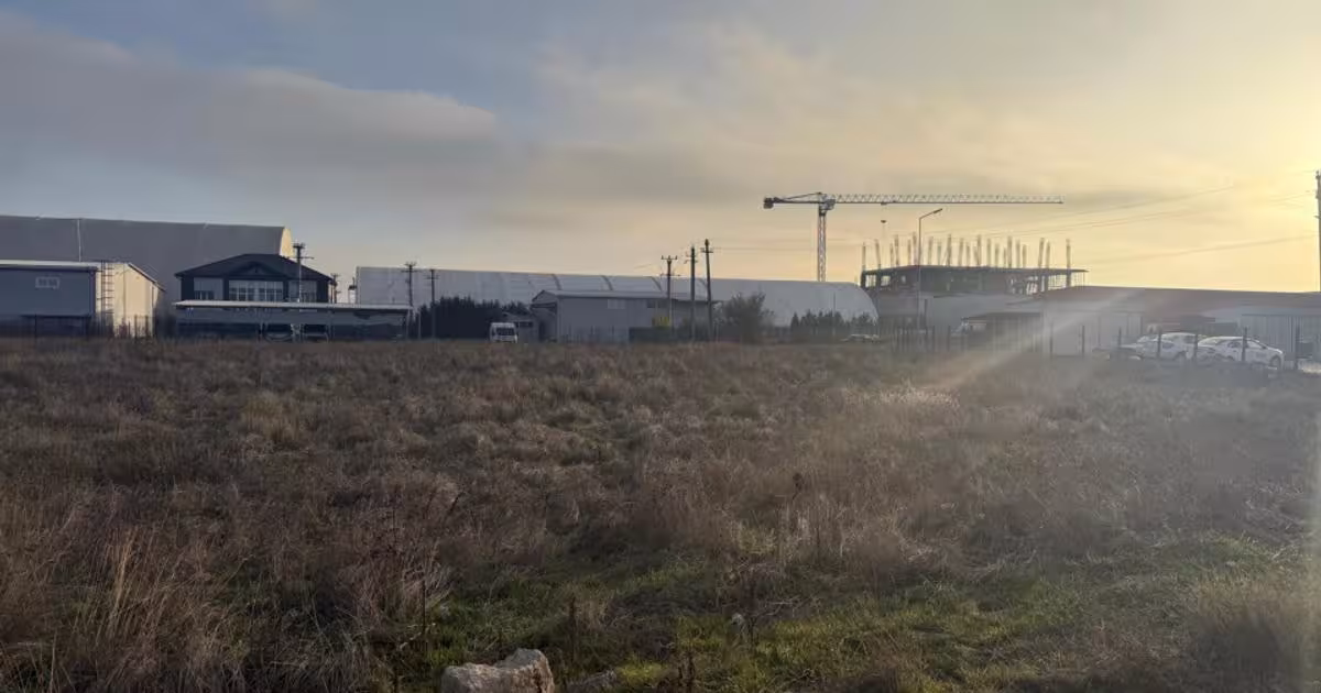 Teren Construcții intravilan de 3000 mp, în Cârcea