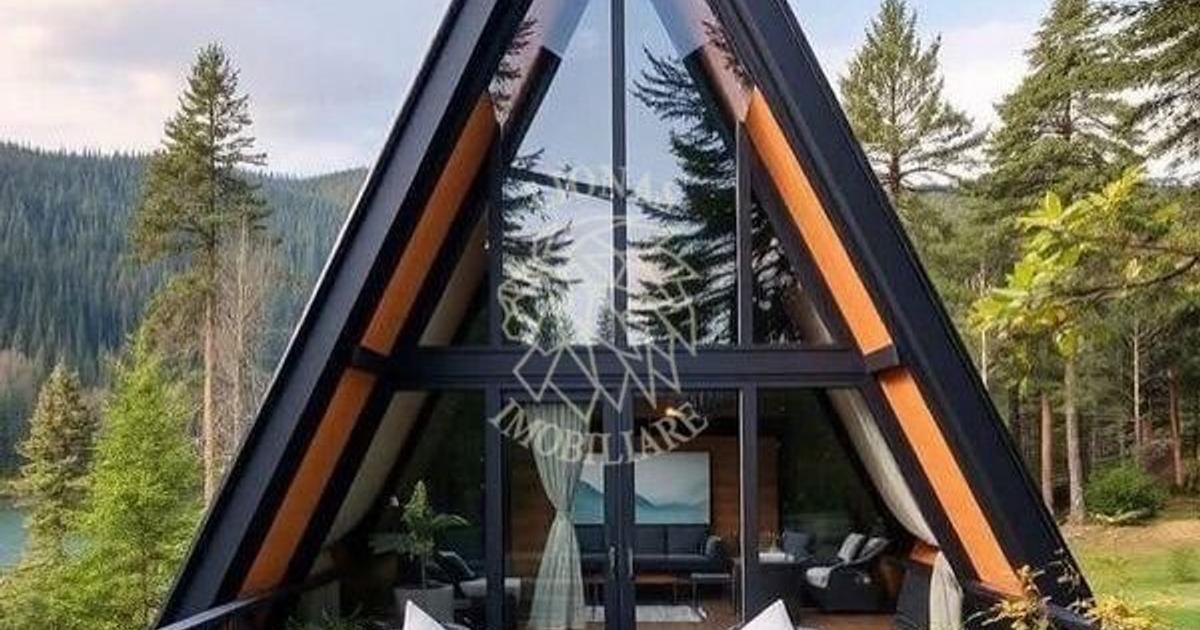 Teren Construcții intravilan de 360 mp, în Colibița