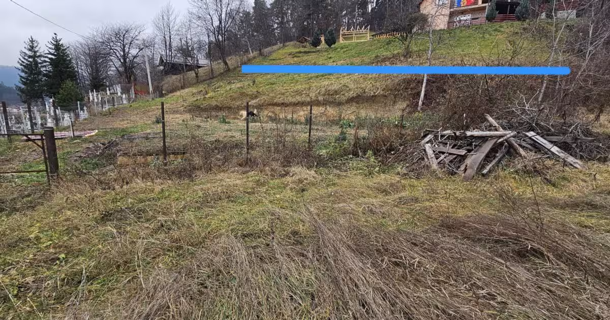 Teren Construcții intravilan de 1131 mp, în zona Est, Comănești
