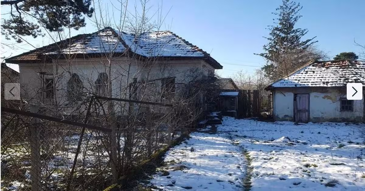 Teren Construcții intravilan de 2700 mp, în Dobrești