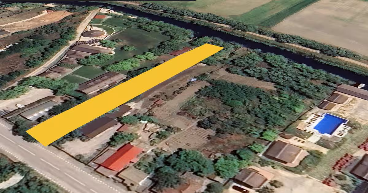 Teren Construcții intravilan de 2000 mp, în Dunavățu de Jos