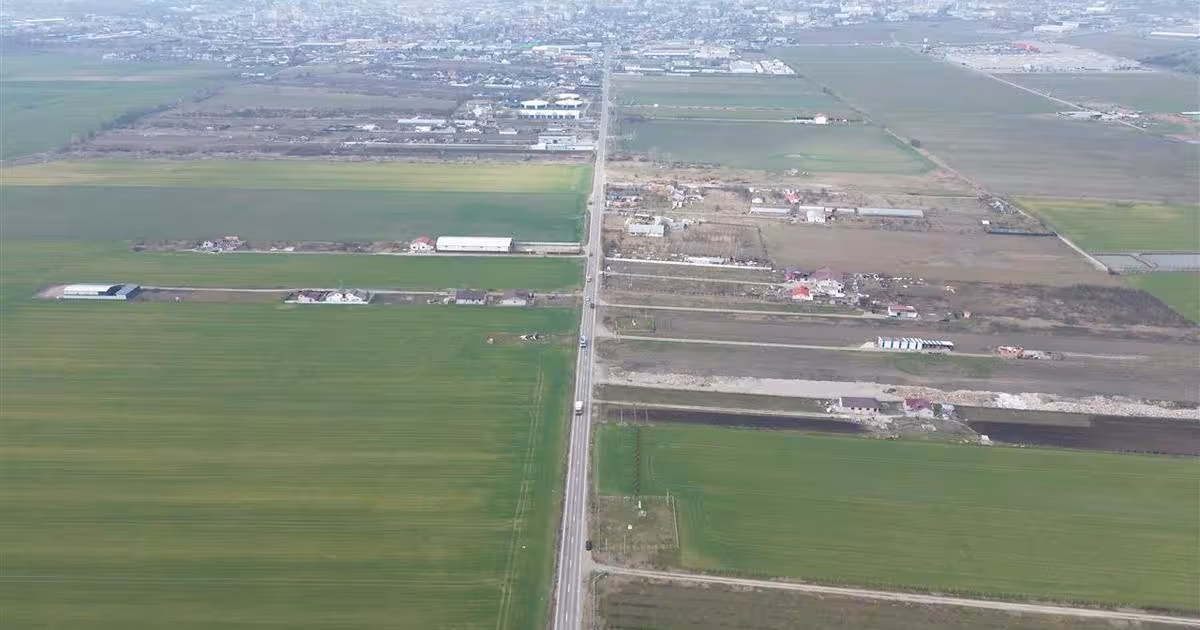 Teren Construcții intravilan de 5233 mp, în zona Est, Focșani