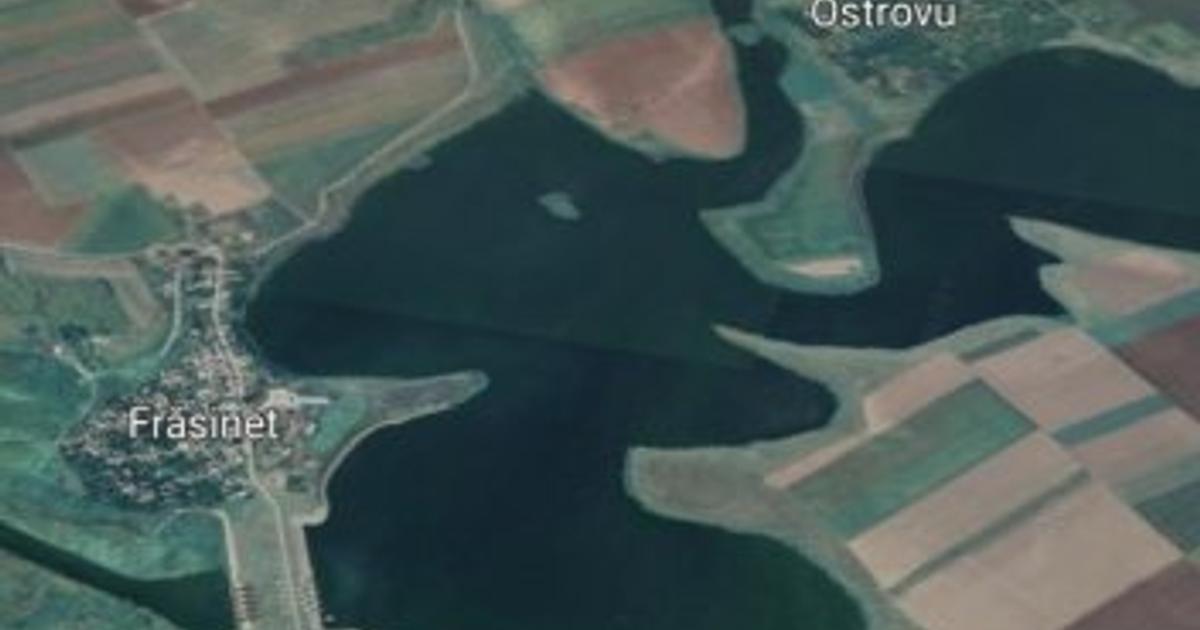 Teren Construcții intravilan de 1622 mp, în Frăsinet