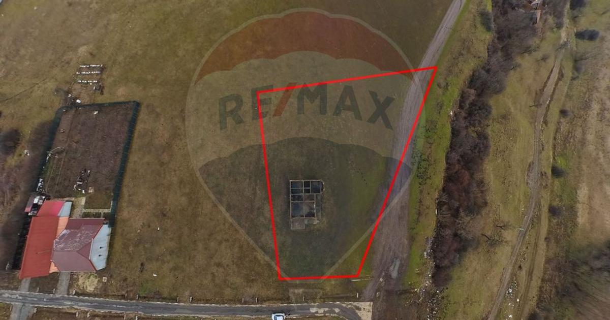 Teren Construcții intravilan de 2651 mp, în Frumușeni