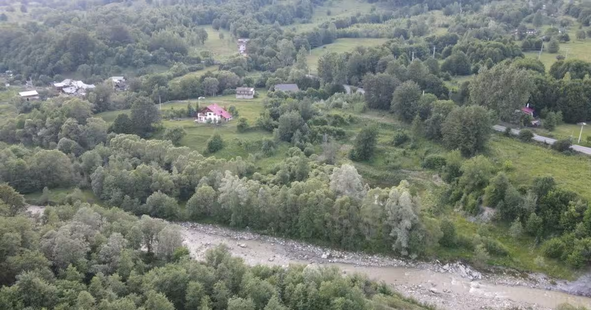 Teren Construcții intravilan de 7700 mp, în Greșu