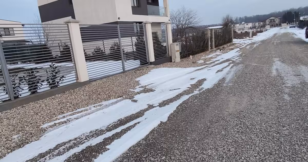 Teren Construcții intravilan de 600 mp, în Gulia