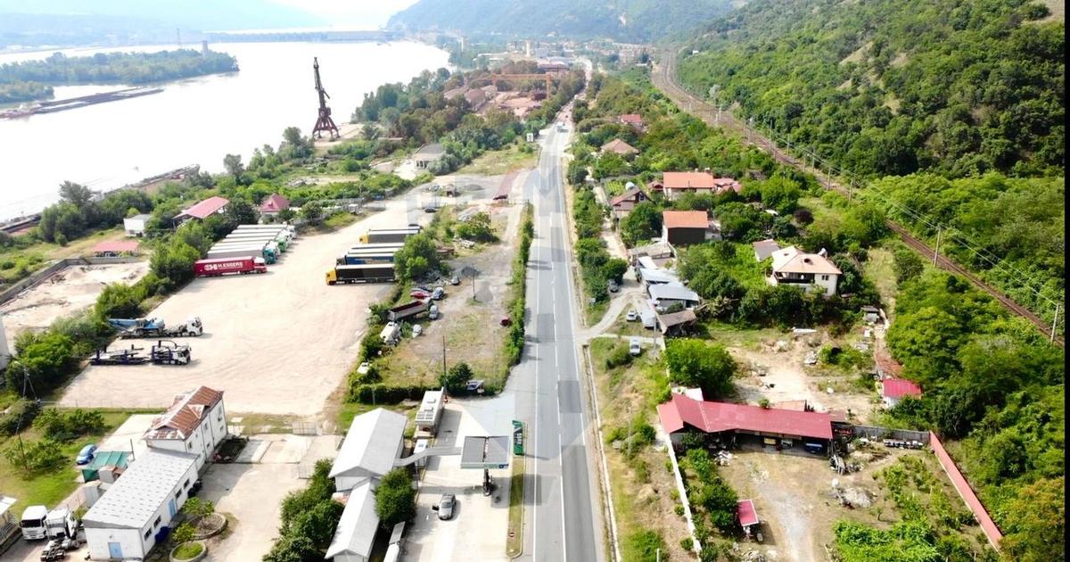 Teren Construcții intravilan de 4000 mp, în Gura Văii