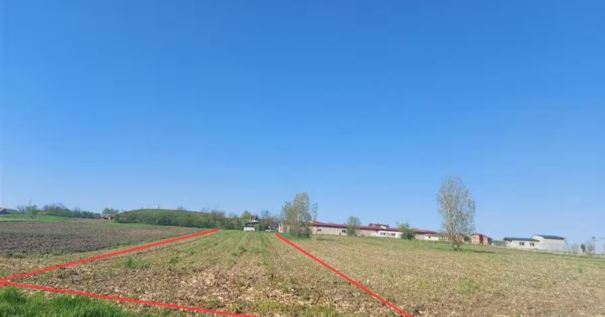 Teren Construcții intravilan de 4367 mp, în Hidișelu de Sus