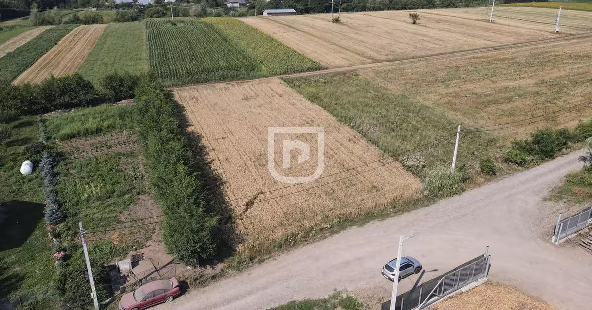 Teren Construcții intravilan de 2000 mp, în Ilișești