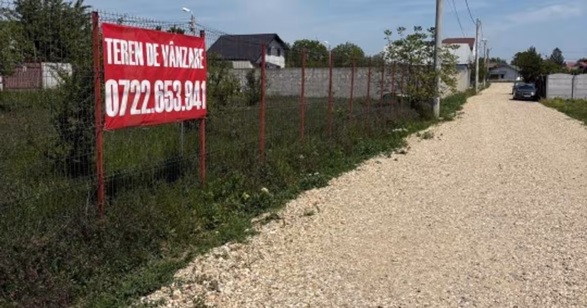 Teren Construcții intravilan de 750 mp, în Joița
