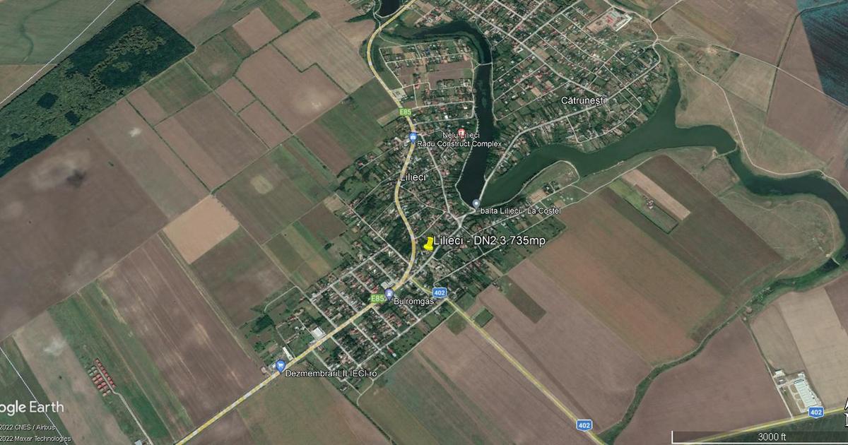 Teren Construcții intravilan de 3735 mp, în Lilieci