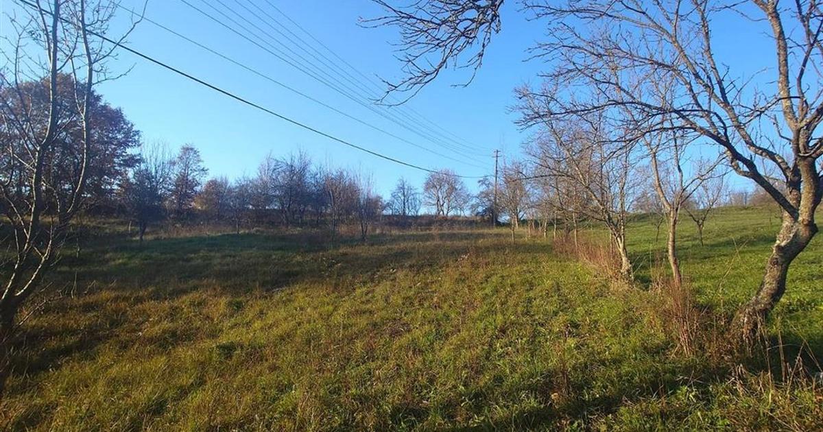 Teren Construcții intravilan de 3282 mp, în Luncoiu de Sus