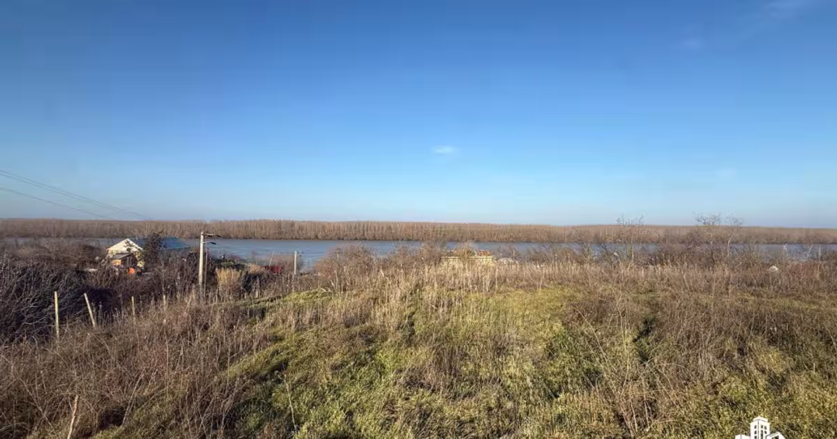 Teren Construcții intravilan de 2600 mp, în Mahmudia