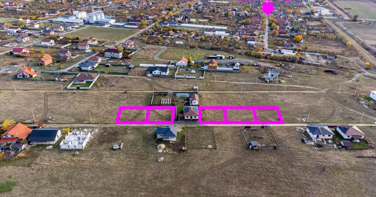 Teren Construcții intravilan de 500 mp, în Mândruloc