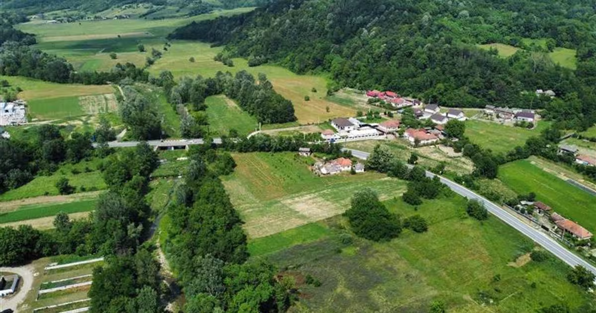 Teren Construcții intravilan de 10176 mp, în Mihăești