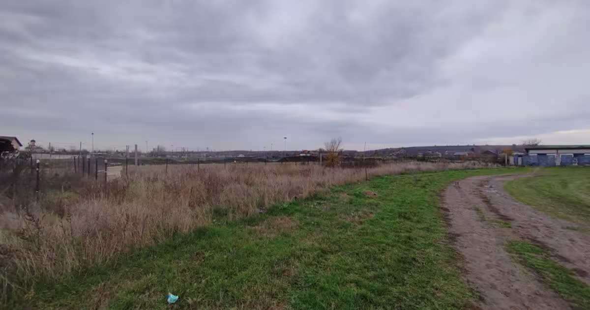 Teren Construcții intravilan de 1047 mp, în Mischii