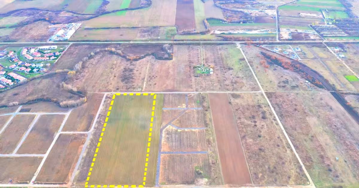 Teren Construcții intravilan de 600 mp, în Moșnița Nouă
