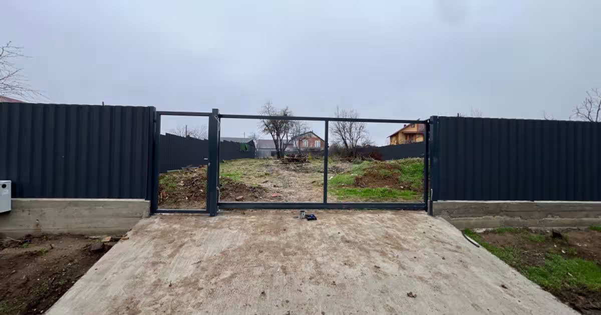 Teren Construcții intravilan de 960 mp, în Moșoaia