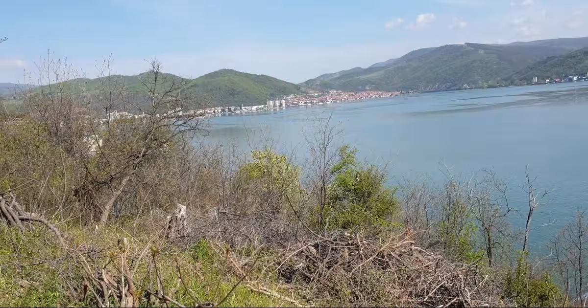 Teren Construcții intravilan de 920 mp, în Orșova