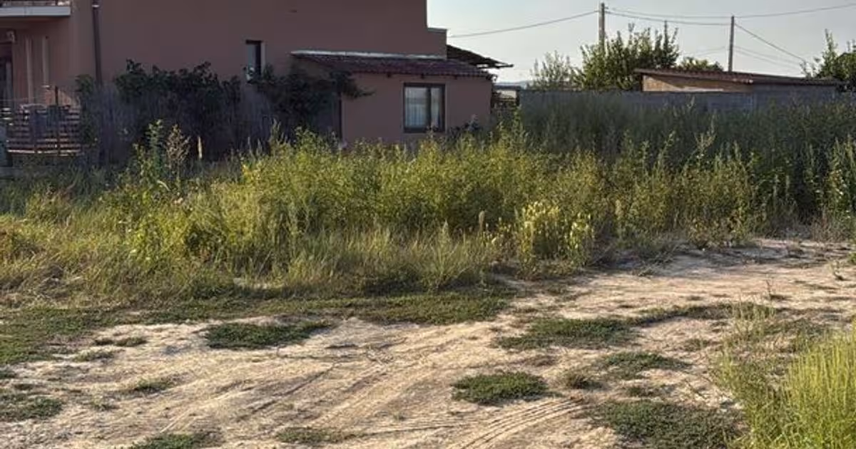 Teren Construcții intravilan de 500 mp, în Oșorhei