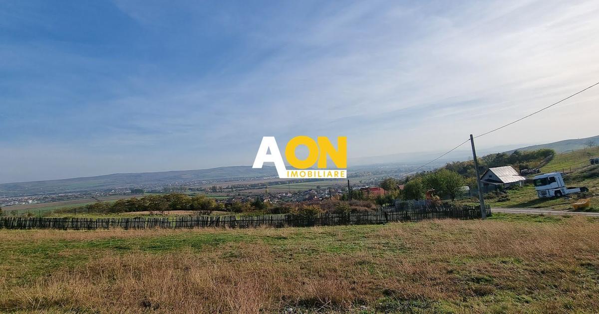 Teren Construcții intravilan de 5500 mp, în Pâclișa