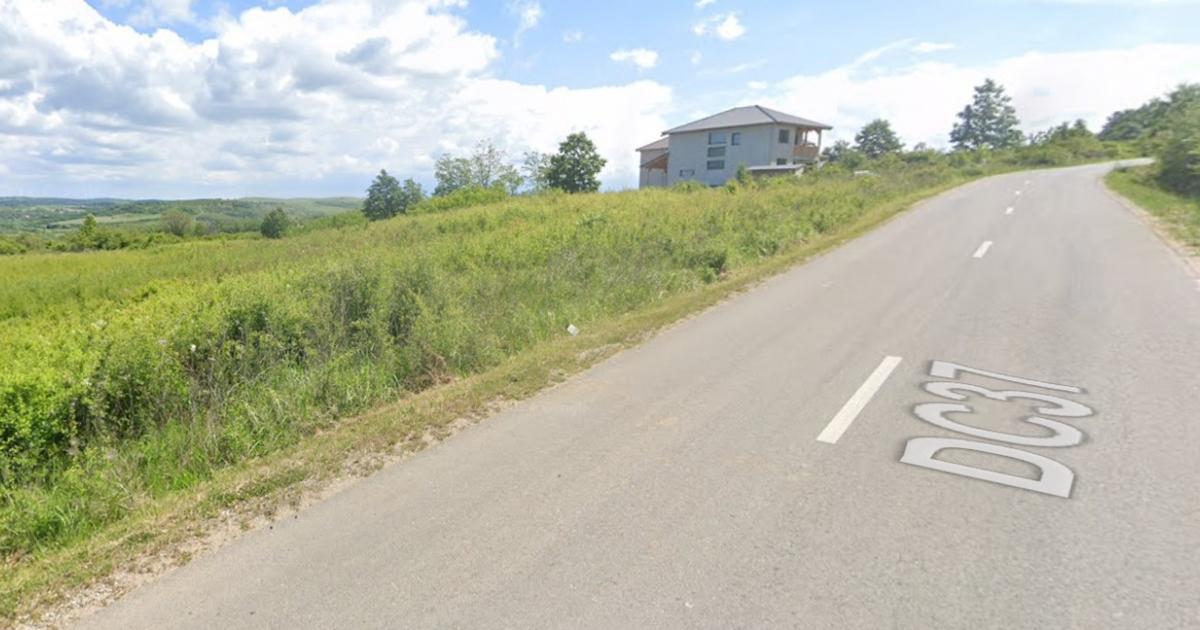 Teren Construcții intravilan de 3200 mp, în Paleu