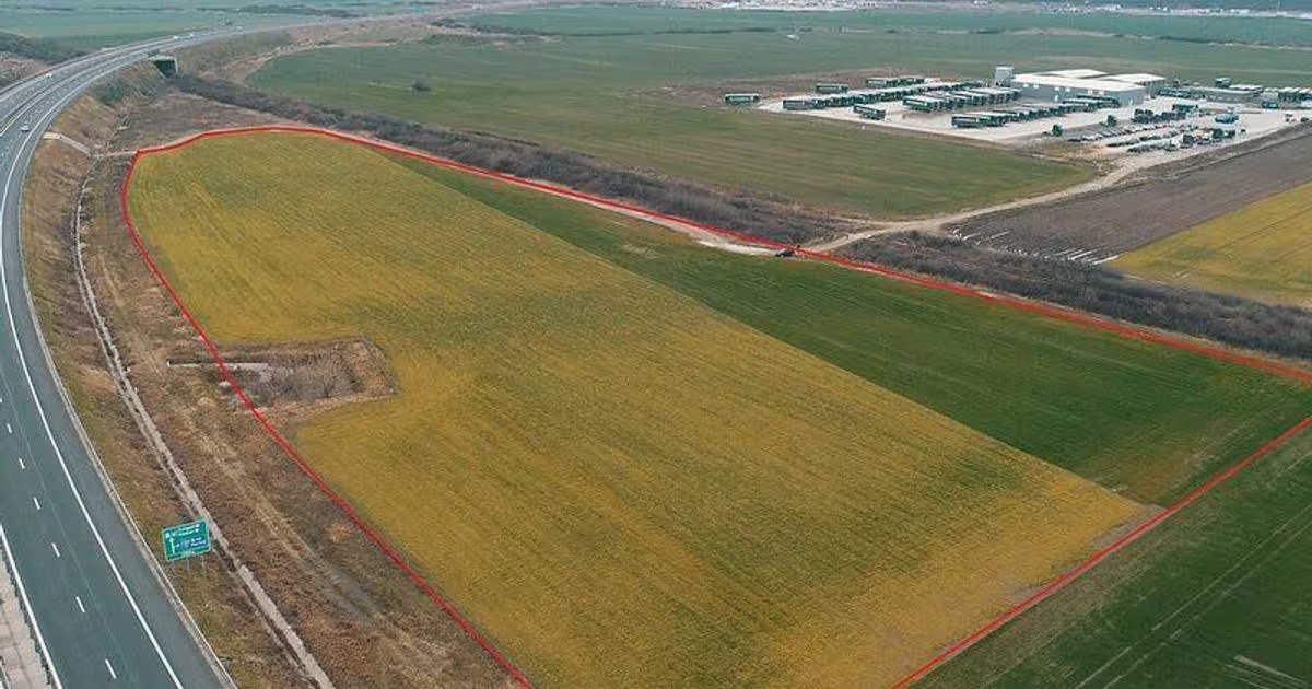 Teren Construcții extravilan de 35000 mp, în zona Exterior Sud, Pecica