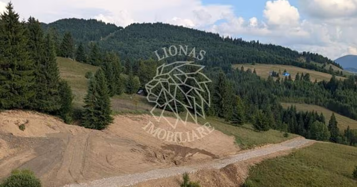 Teren Construcții intravilan de 1000 mp, în Piatra Fântânele
