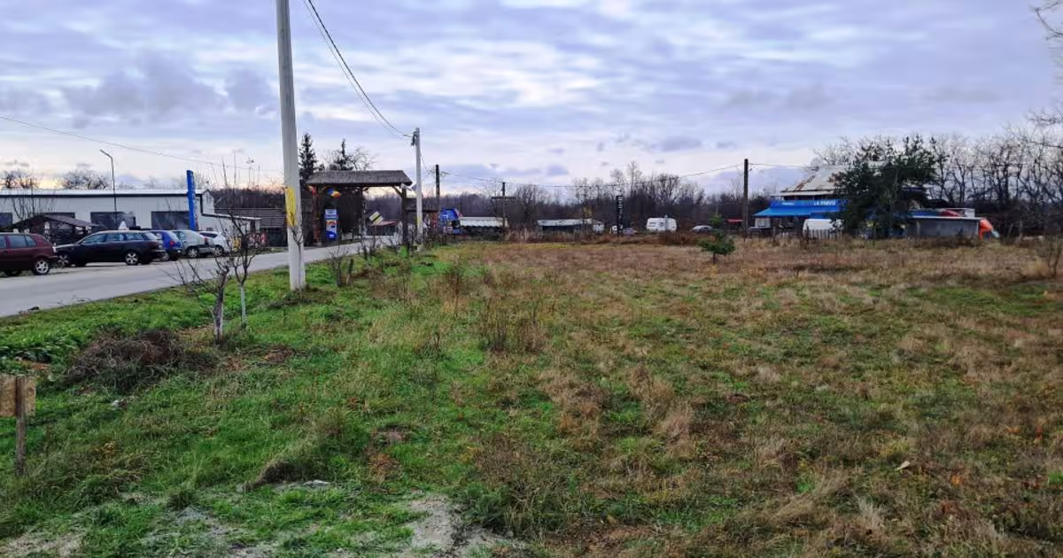 Teren Construcții intravilan de 2051 mp, în Polovragi