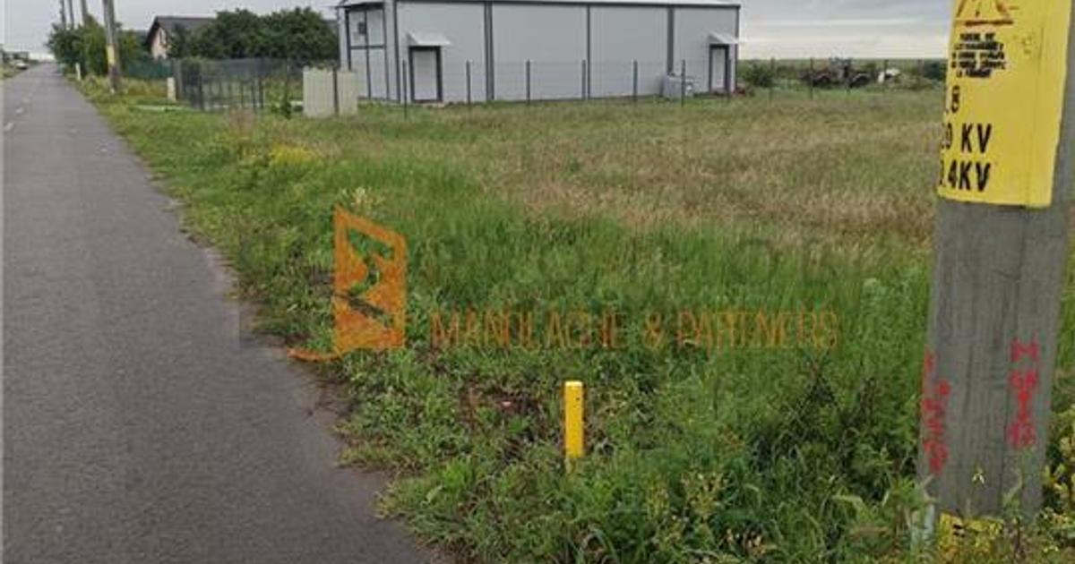 Teren Construcții intravilan de 1100 mp, în Poșta Câlnău